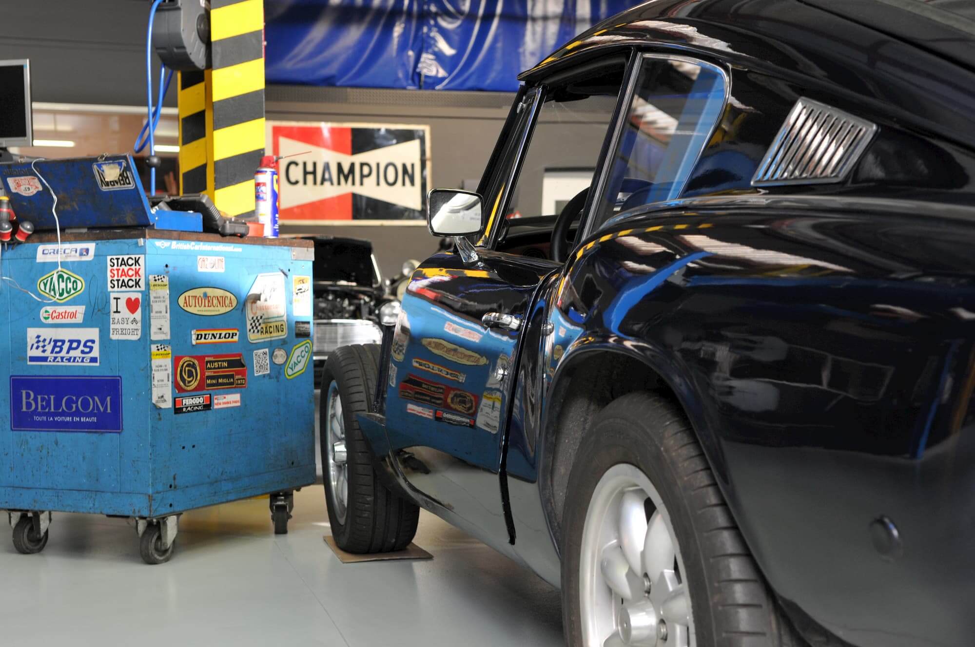 Entretien mécanique Triumph GT6 au Garage des Damiers, spécialiste voitures anglaises