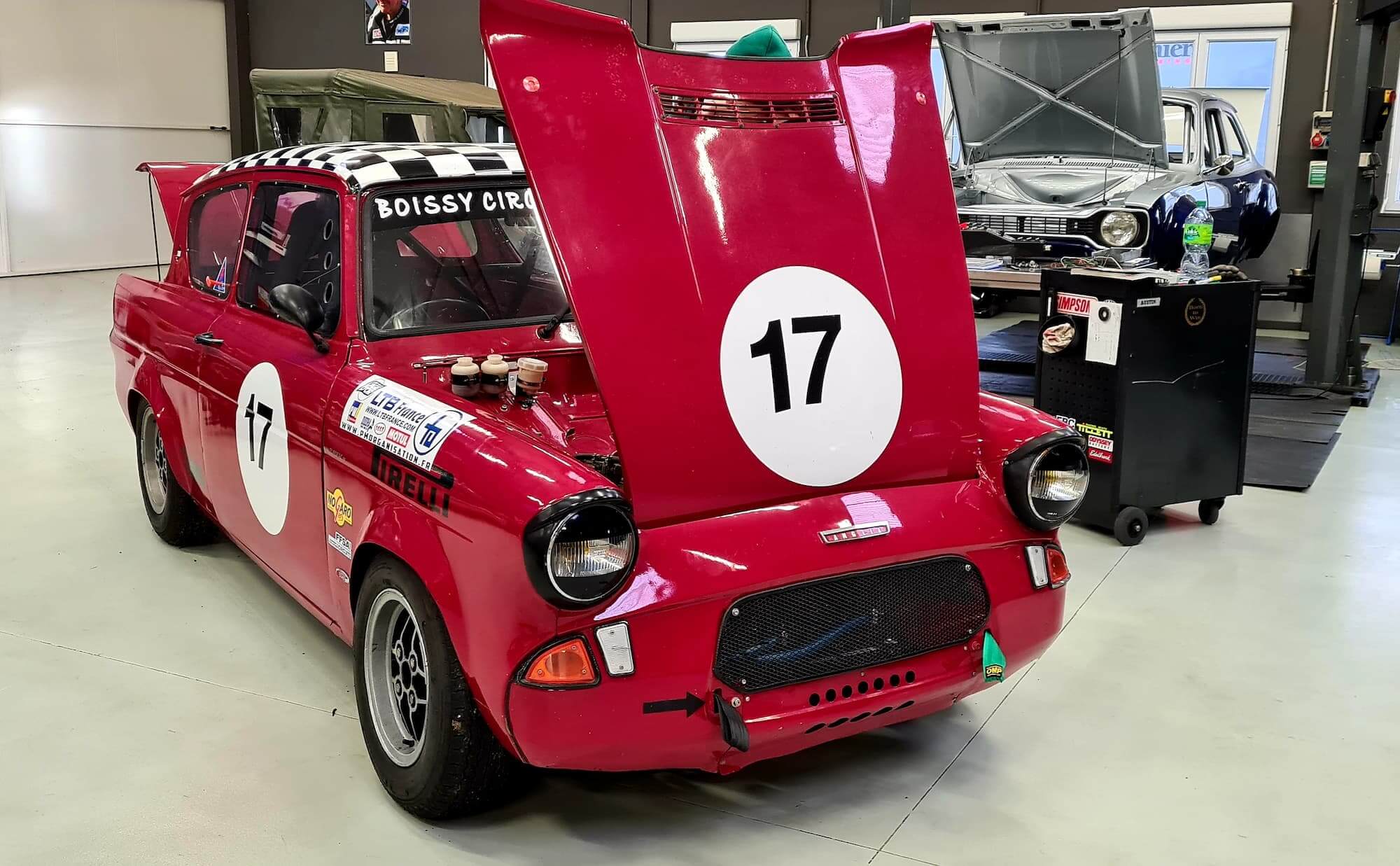 Garage des Damiers - Ford Anglia - British racing - Historic racing - Classic Racing - ASAVE challenge - Claude Boissy